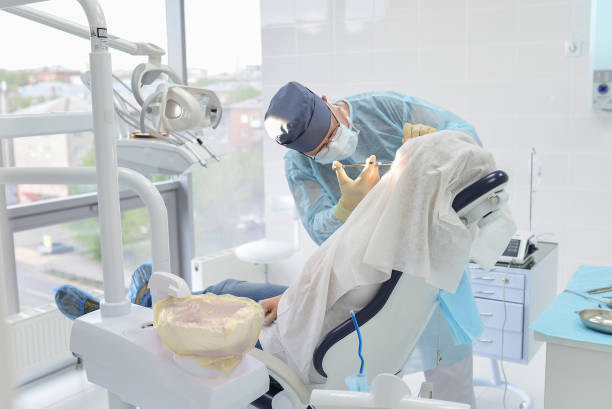 Best Emergency Dental Extractions in Los Alamitos, CA